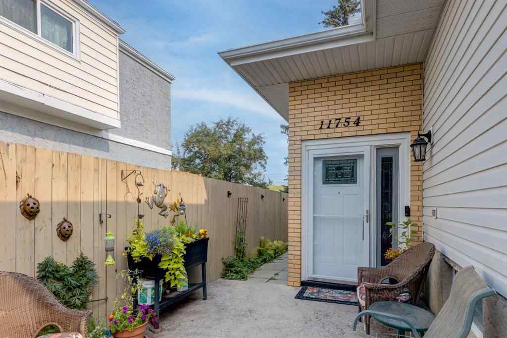 MLS® A2253935 - 11754 Canfield Road SW in Canyon Meadows Calgary, Residential