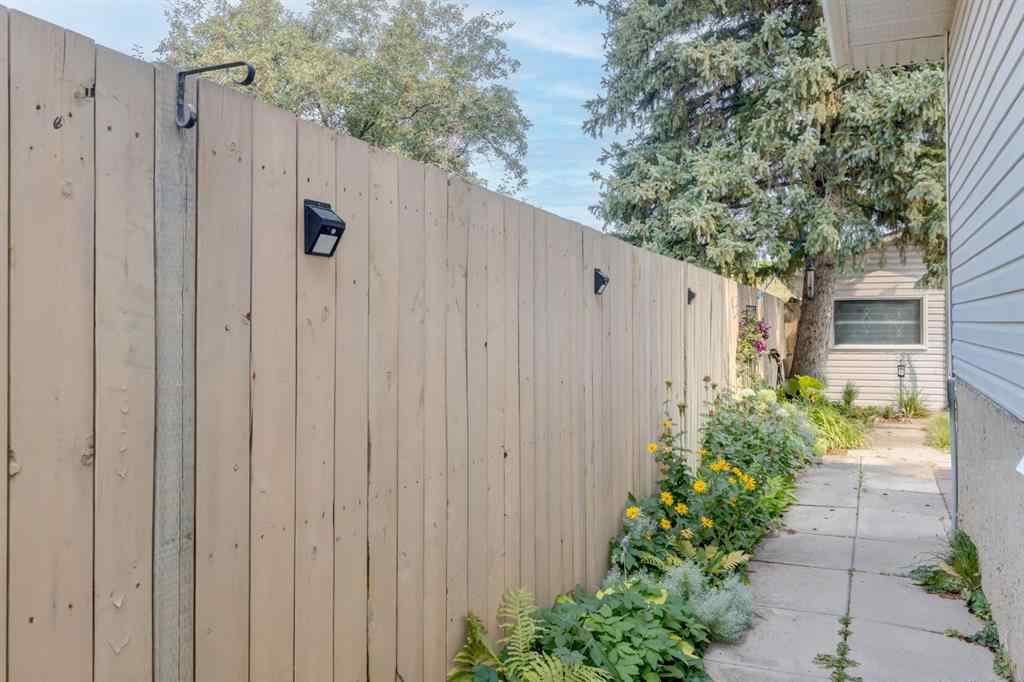 MLS® A2253935 - 11754 Canfield Road SW in Canyon Meadows Calgary, Residential