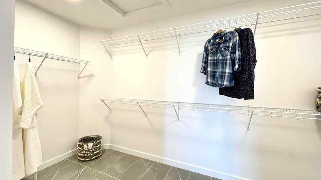 MLS® A2253938 - 401 Blackwolf Boulevard N in Blackwolf 2 Lethbridge, Residential