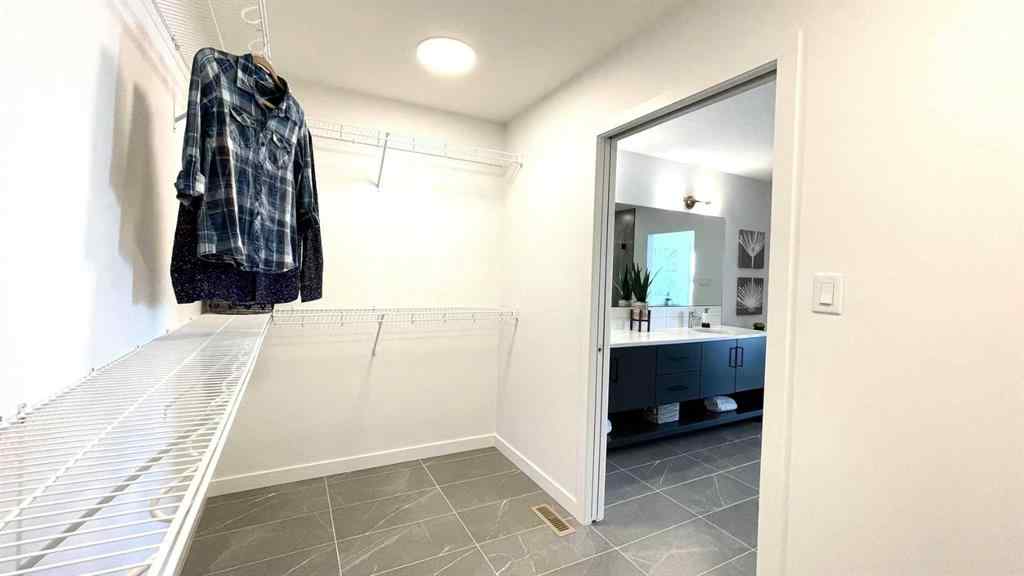 MLS® A2253938 - 401 Blackwolf Boulevard N in Blackwolf 2 Lethbridge, Residential
