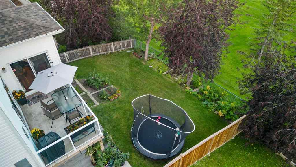 MLS® A2253939 - 57 Somerglen Park SW in Somerset Calgary, Residential