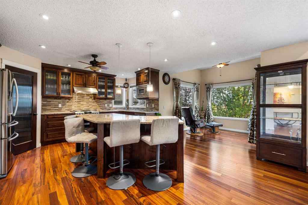 MLS® A2253939 - 57 Somerglen Park SW in Somerset Calgary, Residential