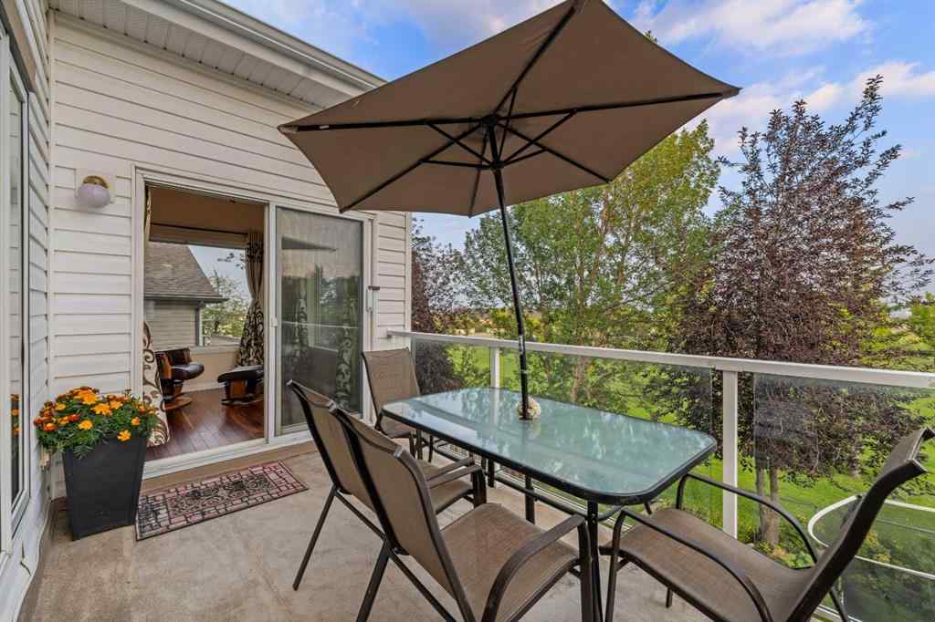 MLS® A2253939 - 57 Somerglen Park SW in Somerset Calgary, Residential