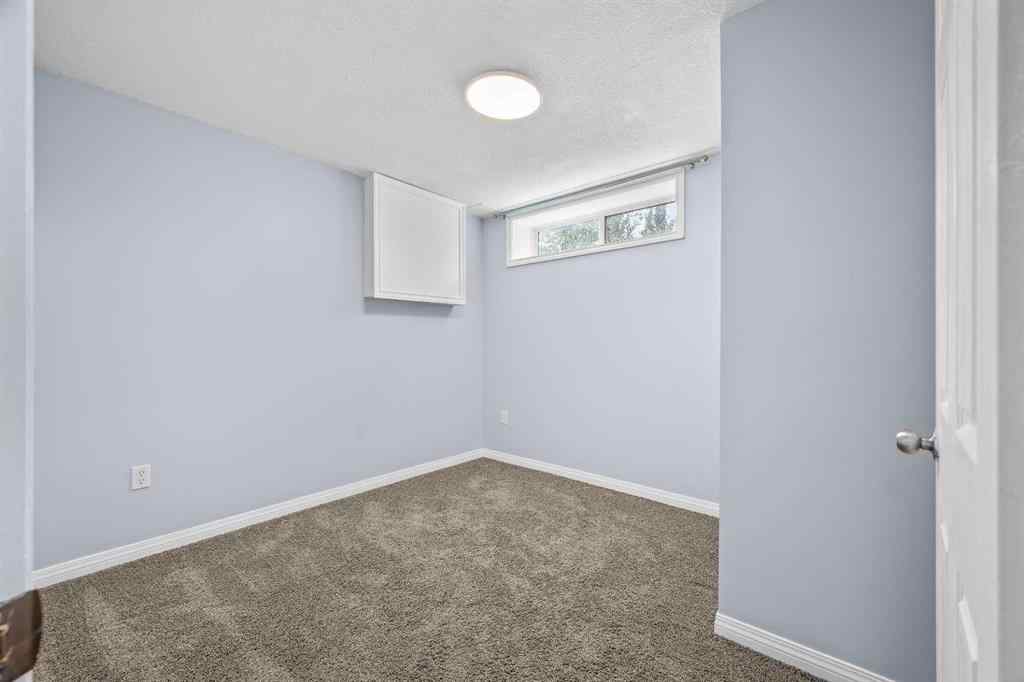 MLS® A2253942 - 4739 18 Street  in Wallacefield Lloydminster, Residential