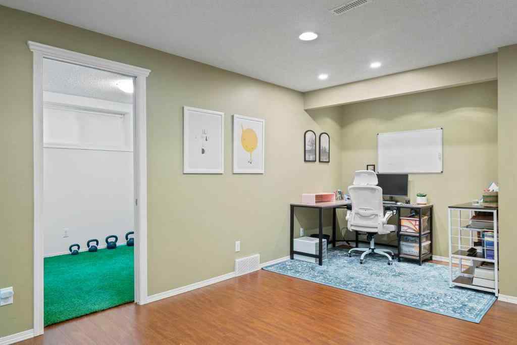 MLS® A2253945 - 42 Chaparral Grove SE in Chaparral Calgary, Residential