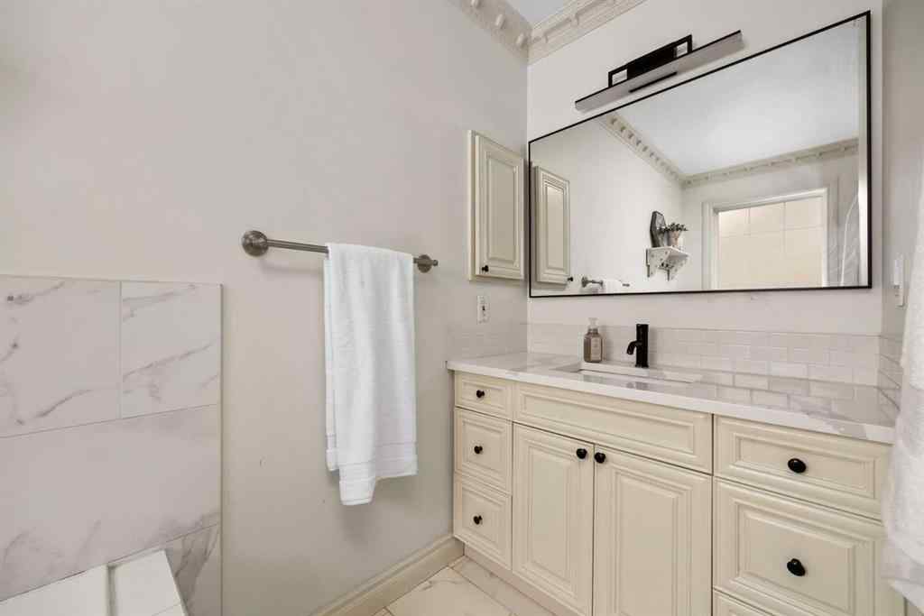 MLS® A2253946 - 181 Gleneagles View  in GlenEagles Cochrane, Residential
