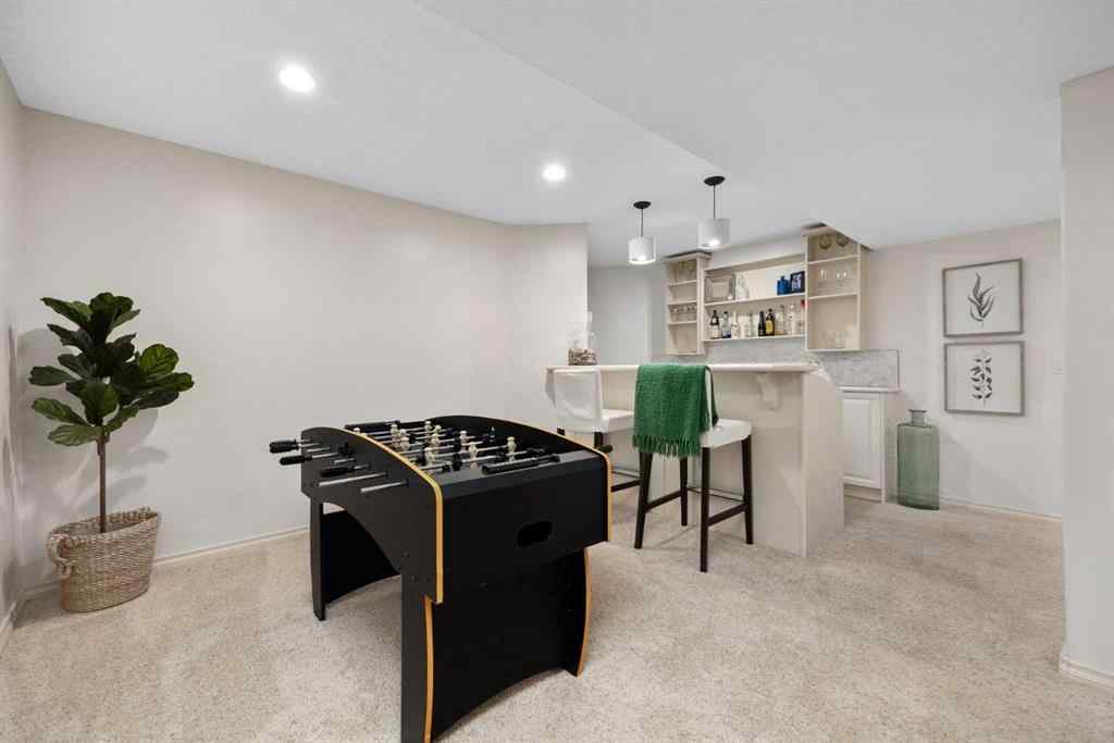 MLS® A2253946 - 181 Gleneagles View  in GlenEagles Cochrane, Residential