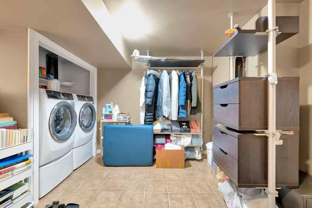 MLS® A2253947 - 216 Toscana Gardens NW in Tuscany Calgary, Residential