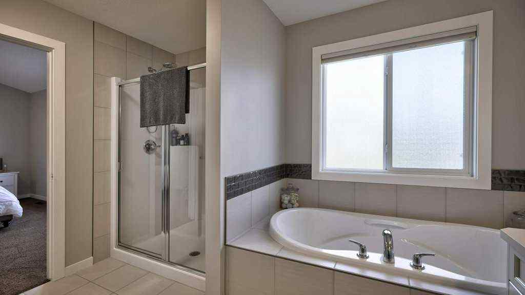 MLS® A2253950 - 145 Kinniburgh Gardens  in Kinniburgh North Chestermere, Residential
