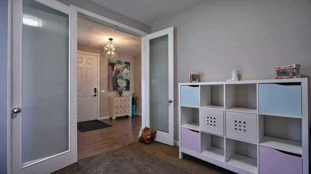 MLS® A2253950 - 145 Kinniburgh Gardens  in Kinniburgh North Chestermere, Residential