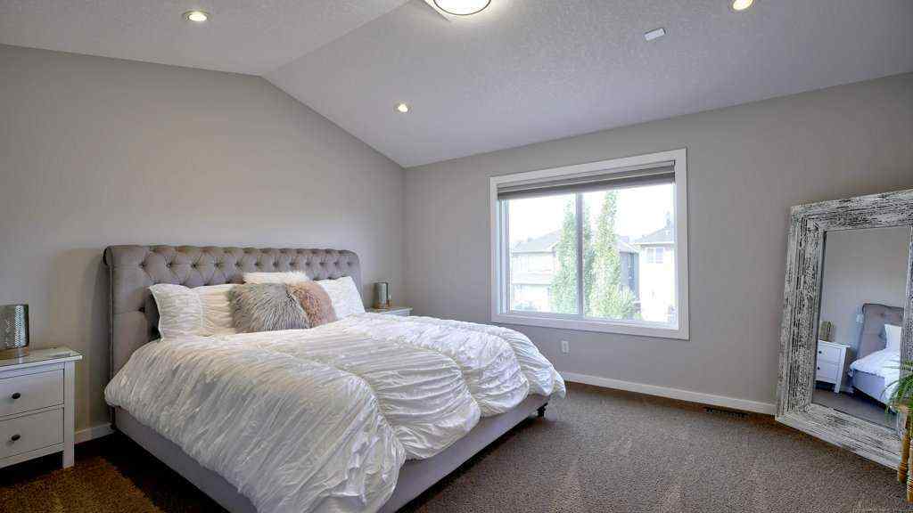 MLS® A2253950 - 145 Kinniburgh Gardens  in Kinniburgh North Chestermere, Residential