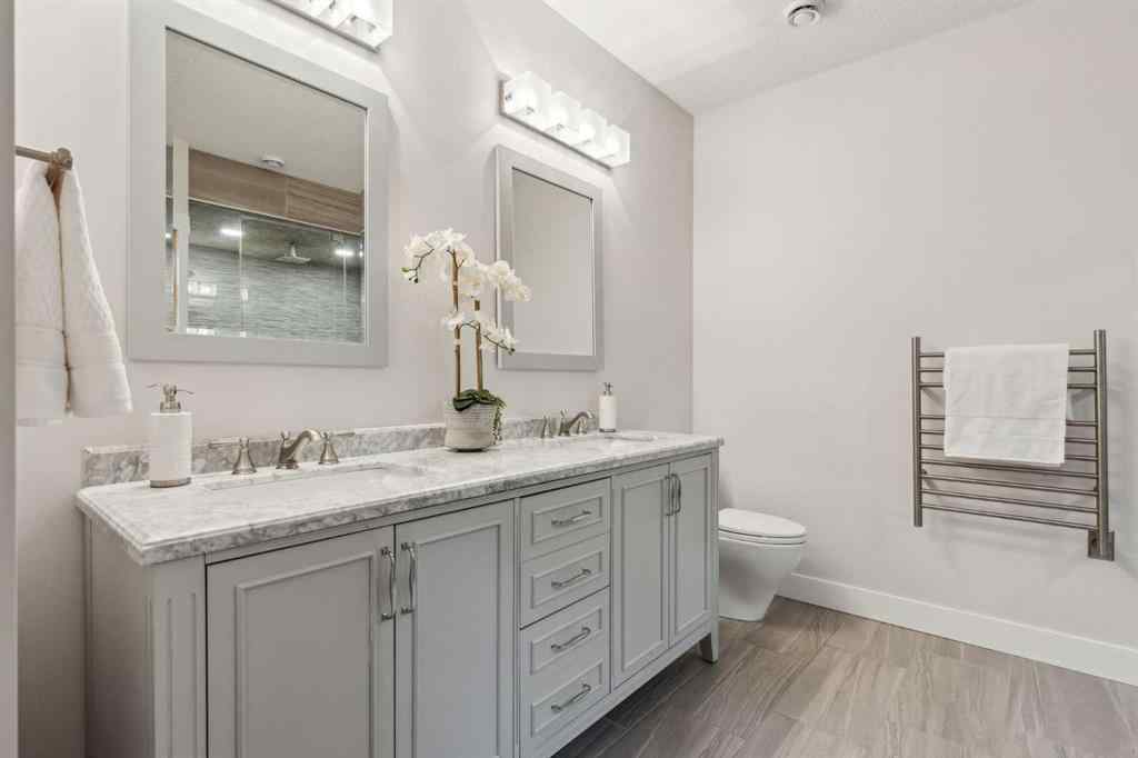 MLS® A2253955 - 10 Glenmount Crescent SW in Glendale Calgary, Residential