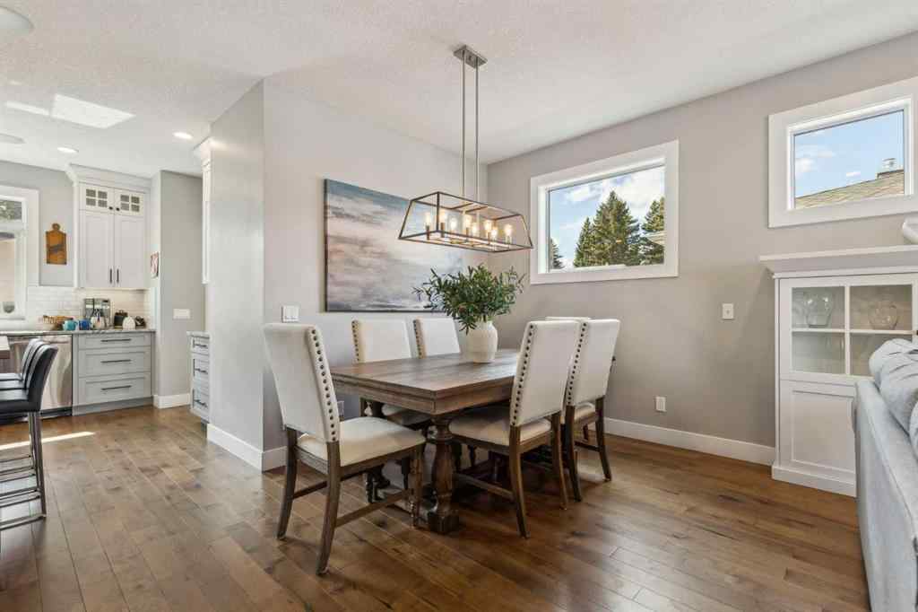 MLS® A2253955 - 10 Glenmount Crescent SW in Glendale Calgary, Residential