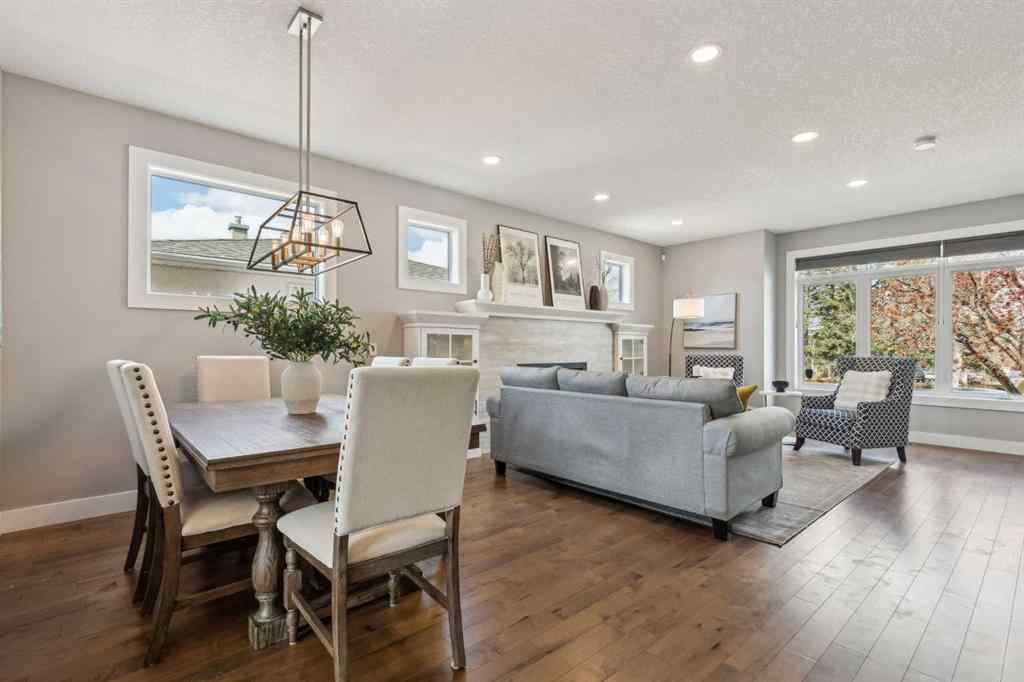 MLS® A2253955 - 10 Glenmount Crescent SW in Glendale Calgary, Residential