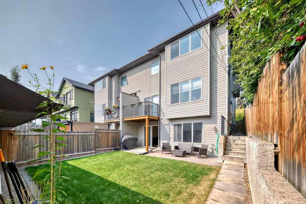 MLS® A2253956 - 514 Northmount Drive NW in Highwood Calgary, Residential