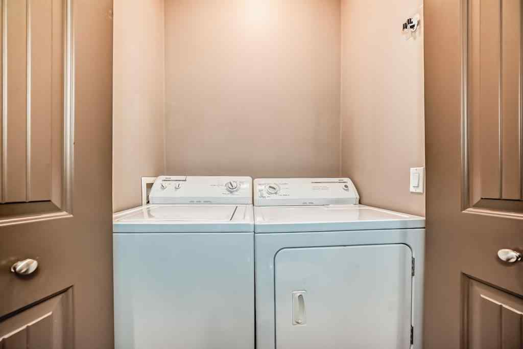 MLS® A2253956 - 514 Northmount Drive NW in Highwood Calgary, Residential