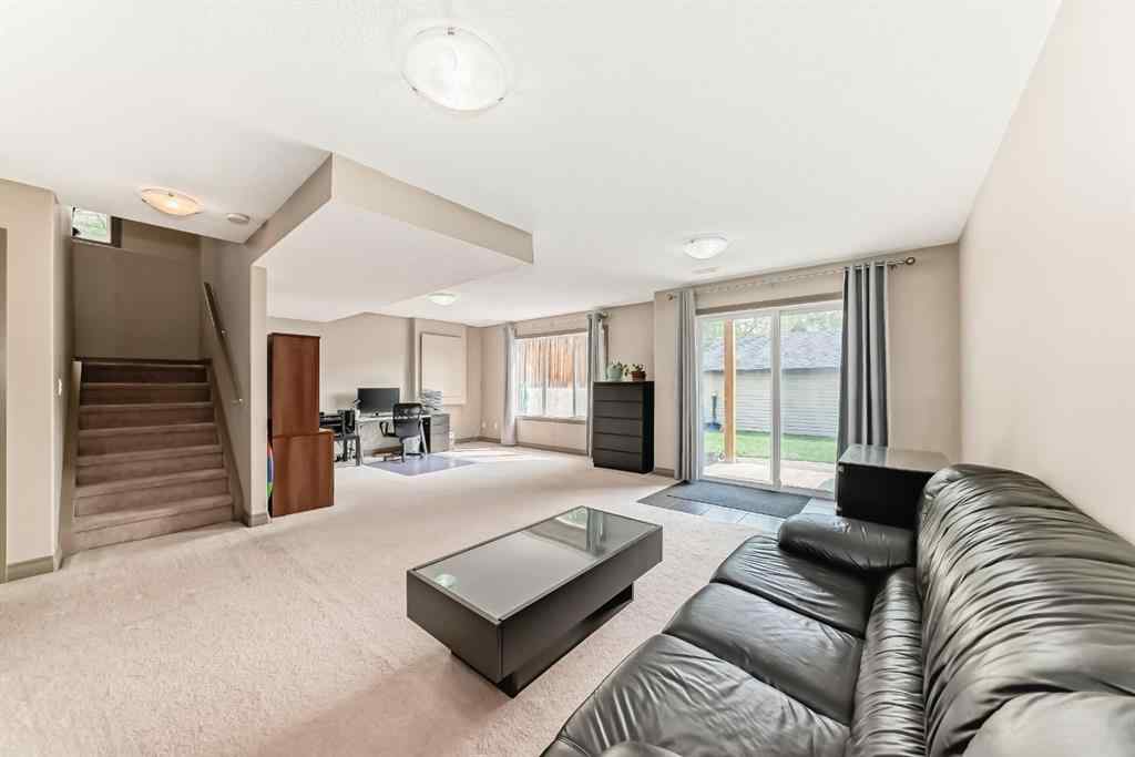 MLS® A2253956 - 514 Northmount Drive NW in Highwood Calgary, Residential