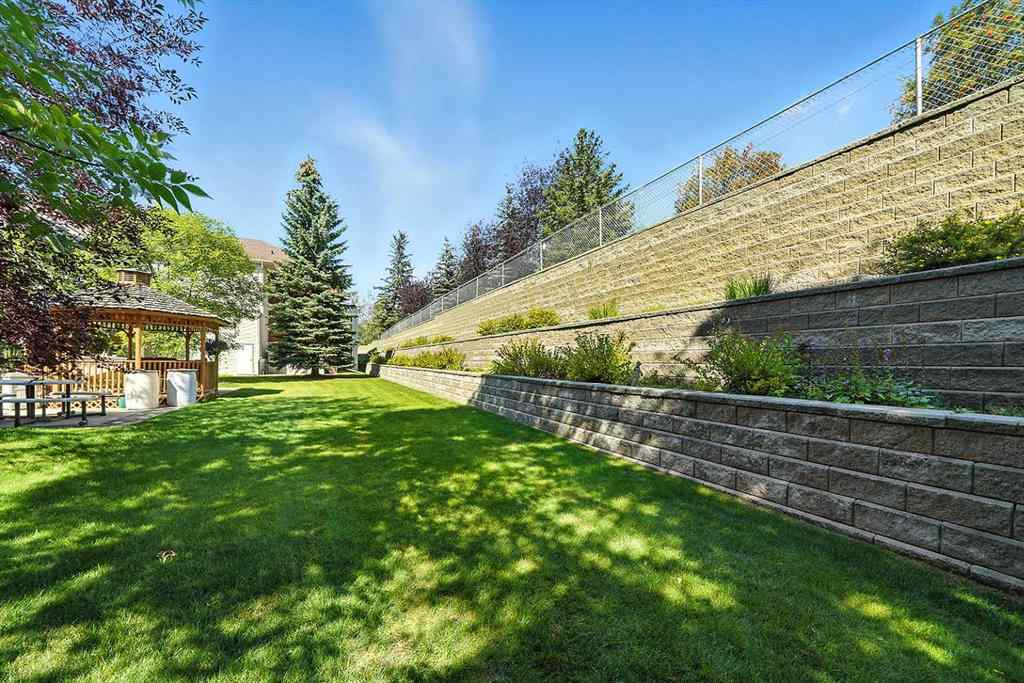 MLS® A2253957 - Unit #306 56 Carroll Crescent  in Clearview Meadows Red Deer, Residential