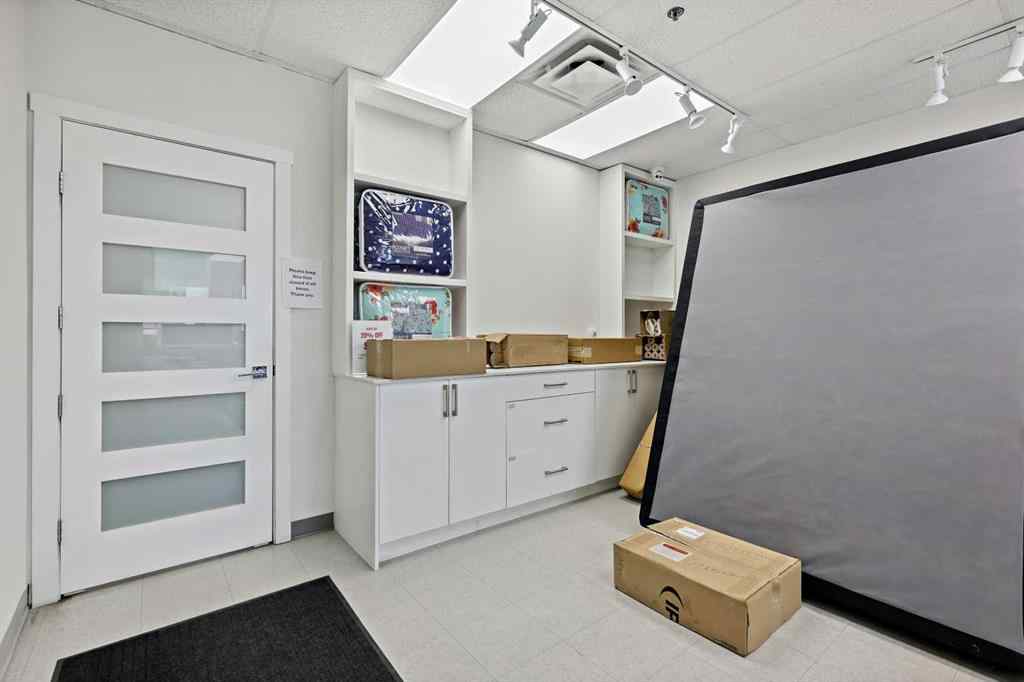 MLS® A2253959 - Unit #129 10985 38 Street NE in Stoney 3 Calgary, Commercial