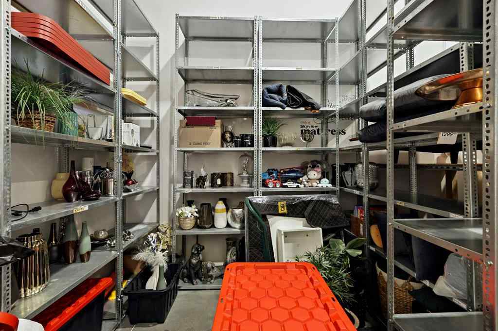 MLS® A2253959 - Unit #129 10985 38 Street NE in Stoney 3 Calgary, Commercial