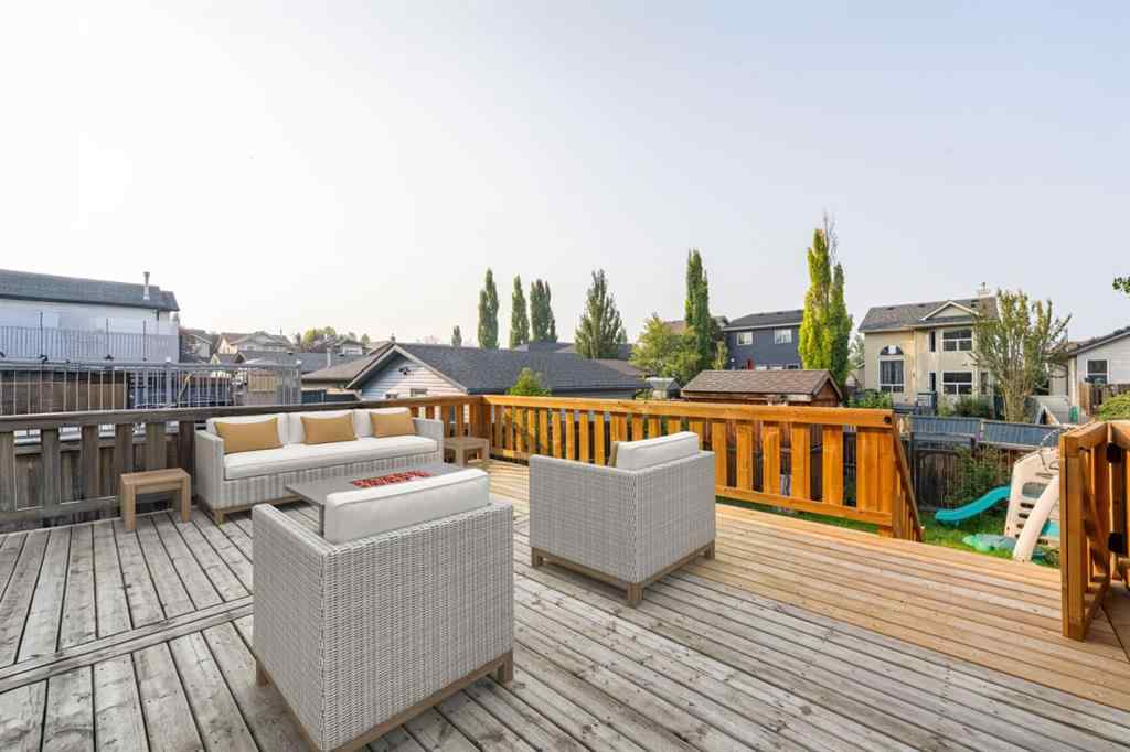 MLS® A2253960 - 88 Everstone Rise SW in Evergreen Calgary, Residential