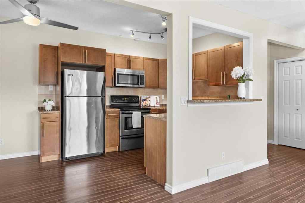 MLS® A2253961 - Unit #6 103 Huntington Park Green NW in Huntington Hills Calgary, Residential
