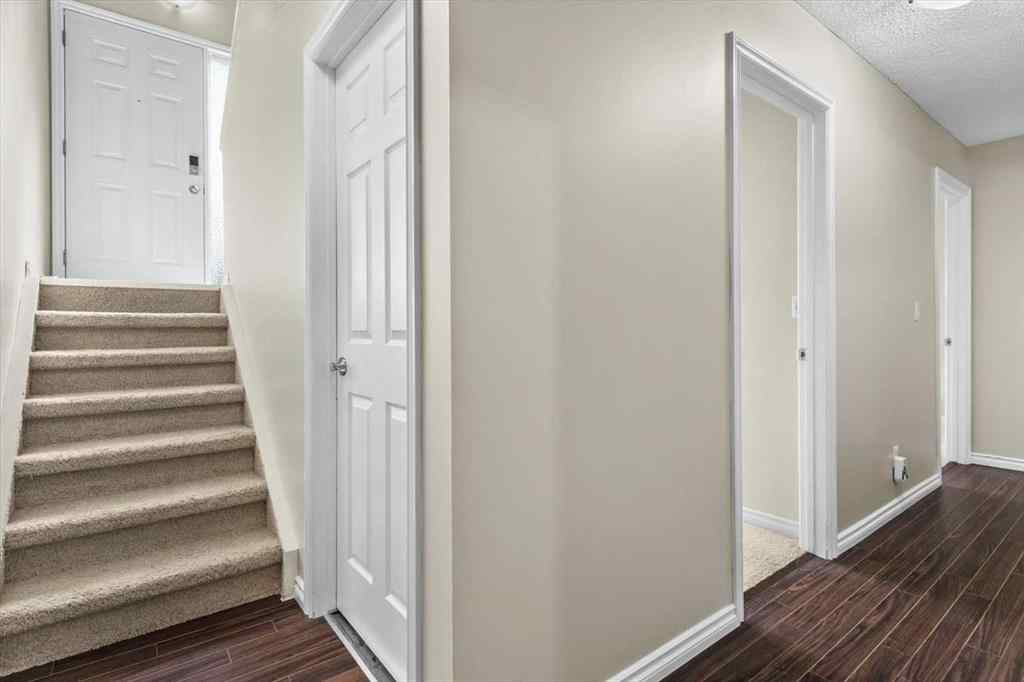 MLS® A2253961 - Unit #6 103 Huntington Park Green NW in Huntington Hills Calgary, Residential