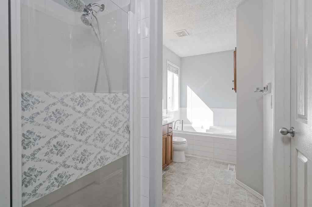 MLS® A2253964 - 198 New Brighton Circle SE in New Brighton Calgary, Residential