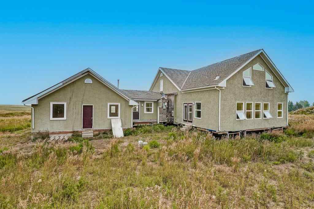MLS® A2253969 - 290053 96 Street E in NONE Rural Foothills County, Residential