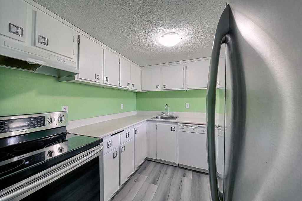 MLS® A2253972 - Unit #206 2200 Woodview Drive SW in Woodlands Calgary, Residential