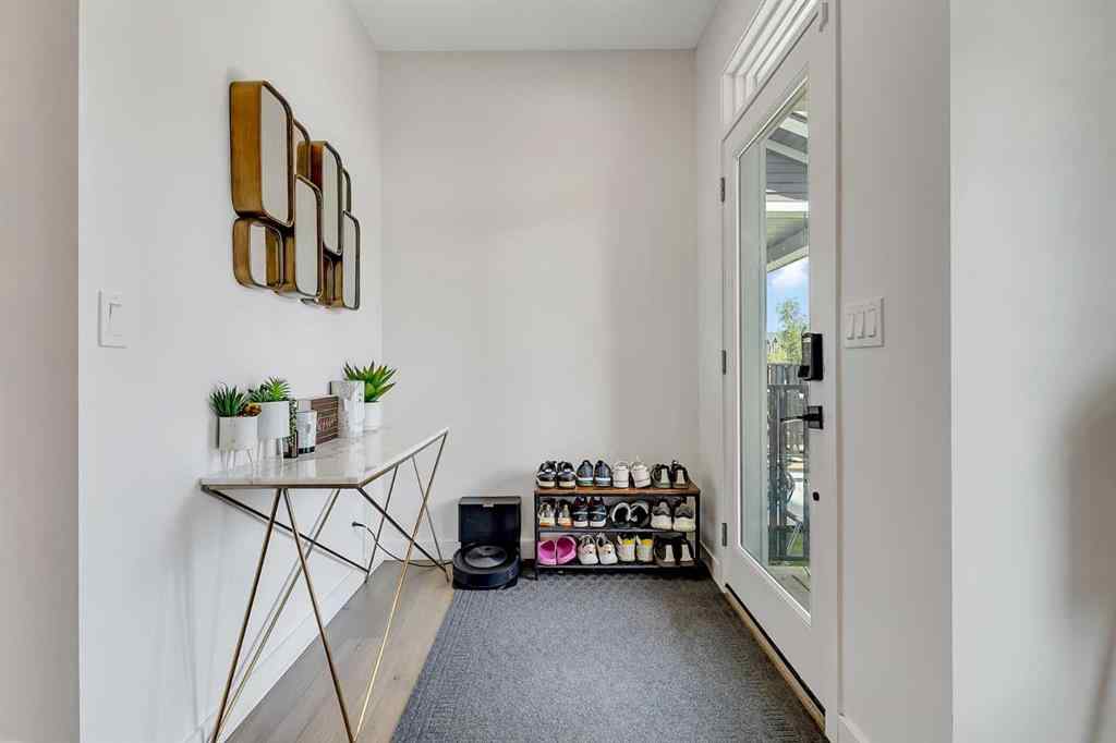 MLS® A2253974 - 117 Highview Gate SE in Lanark Airdrie, Residential