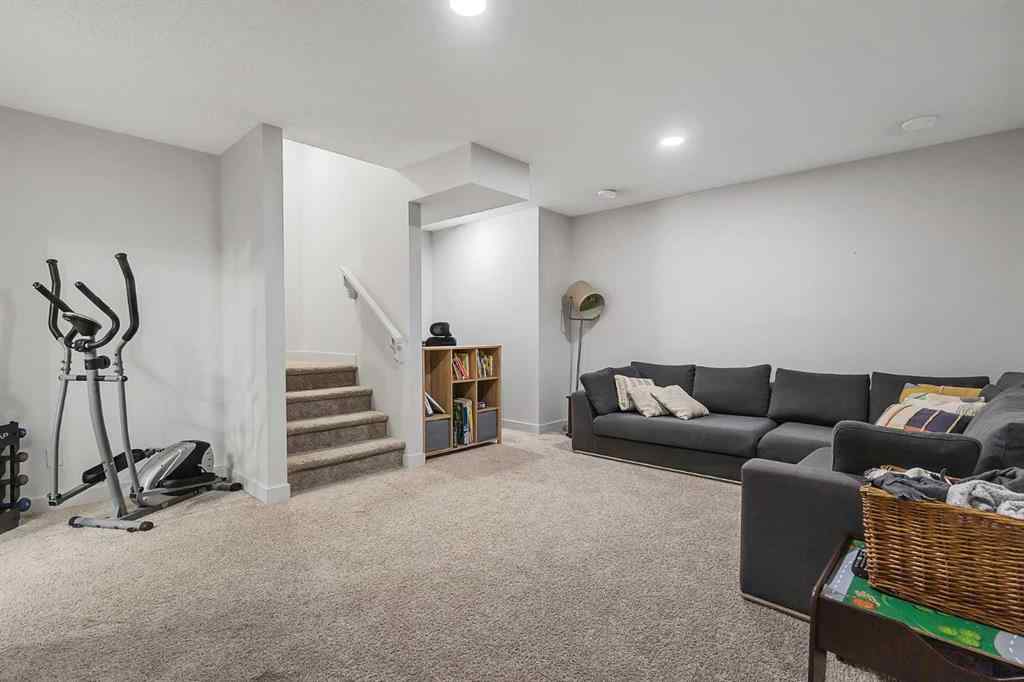 MLS® A2253974 - 117 Highview Gate SE in Lanark Airdrie, Residential