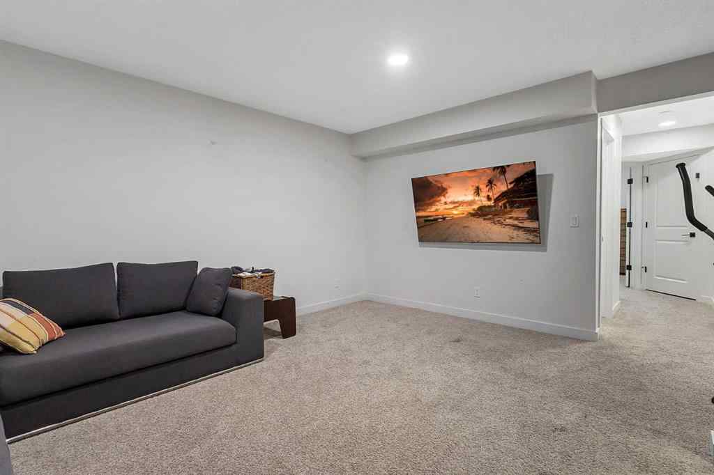 MLS® A2253974 - 117 Highview Gate SE in Lanark Airdrie, Residential
