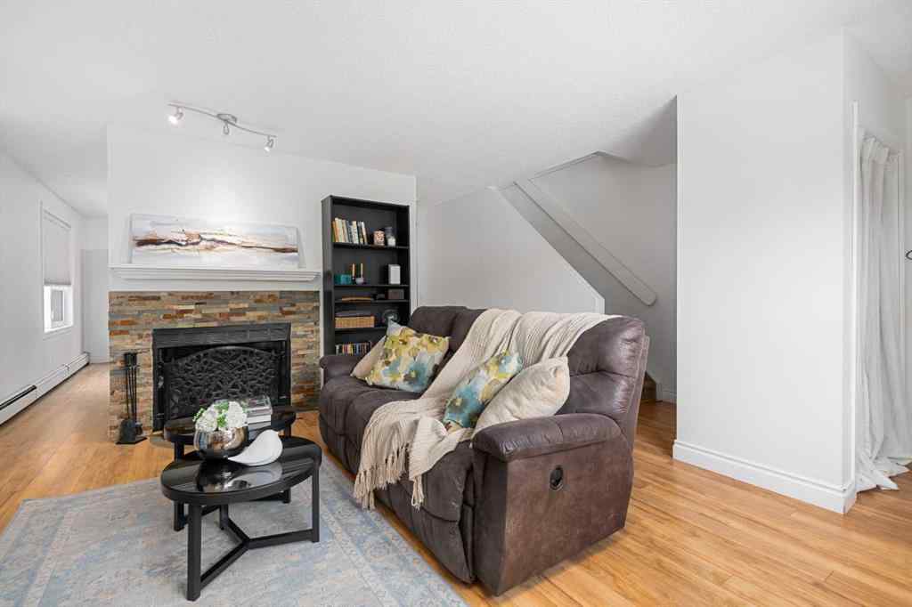 MLS® A2253975 - 2043 35 Avenue SW in Altadore Calgary, Residential