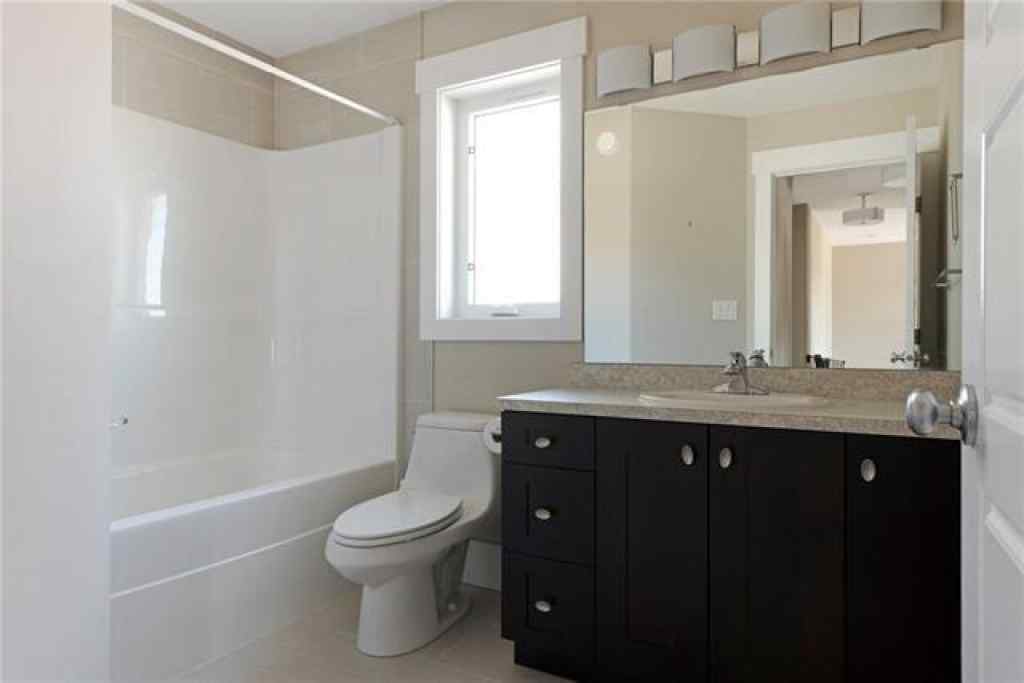 MLS® A2253976 - 100 HEIBERT Bay  in Parsons North Fort McMurray, Residential