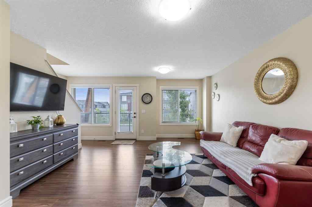 MLS® A2253979 - 572 Savanna Boulevard NE in Saddle Ridge Calgary, Residential