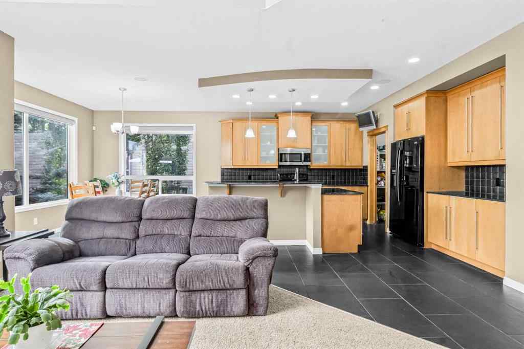 MLS® A2253981 - 116 Willowmere Way  in Westmere Chestermere, Residential