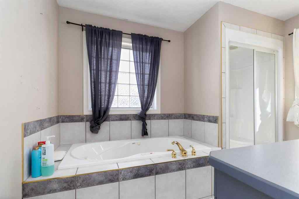MLS® A2253983 - 117 BARBER Drive  in Timberlea Fort McMurray, Residential