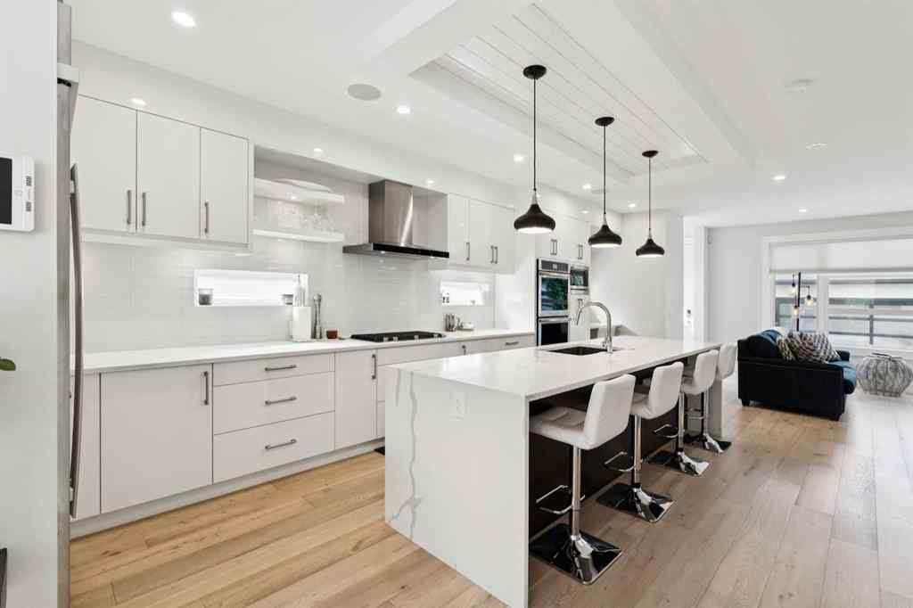MLS® A2253984 - 2629 32 Street SW in Killarney/Glengarry Calgary, Residential