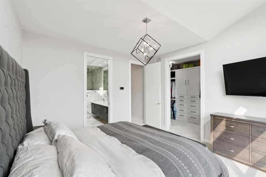 MLS® A2253984 - 2629 32 Street SW in Killarney/Glengarry Calgary, Residential