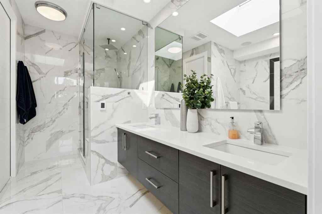 MLS® A2253984 - 2629 32 Street SW in Killarney/Glengarry Calgary, Residential