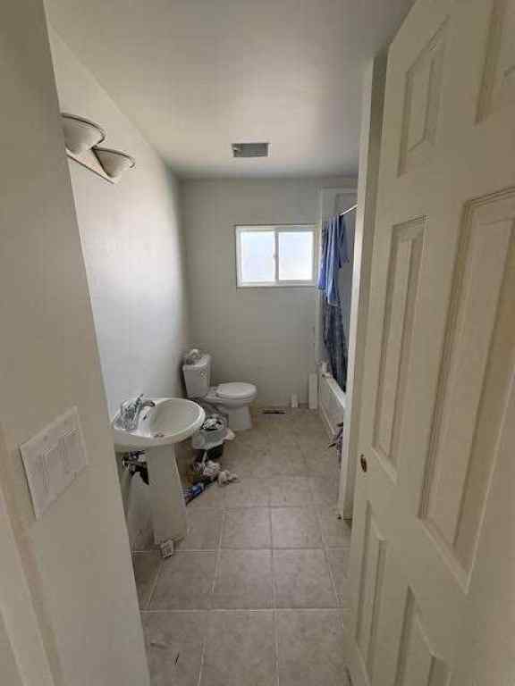 MLS® A2253986 - 9814 88 Avenue  in Highland Park Grande Prairie, Residential