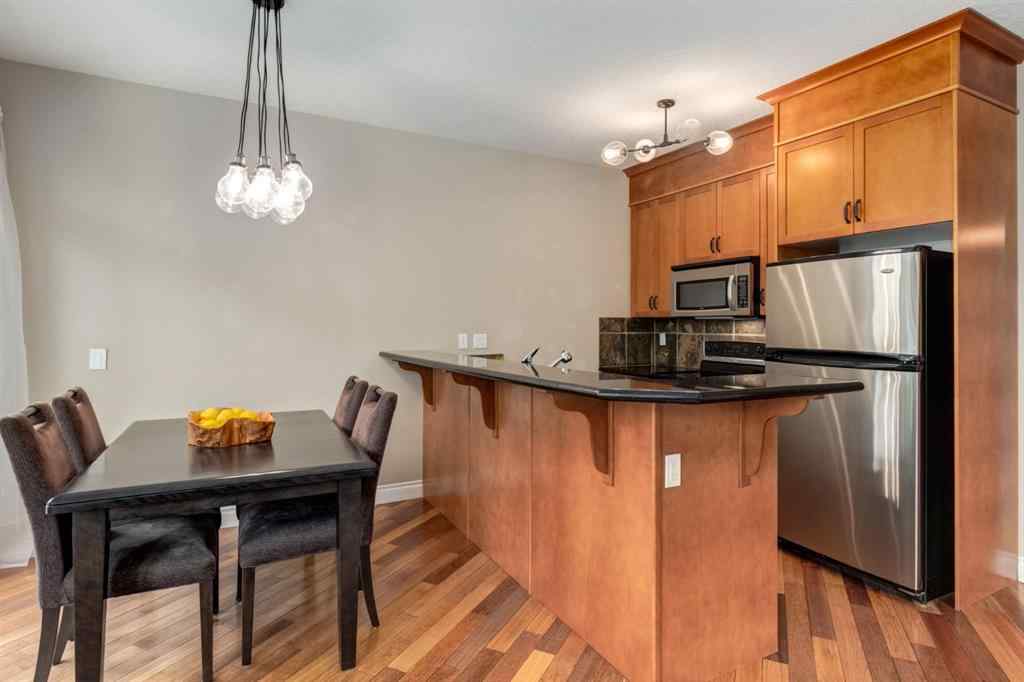 MLS® A2253987 - 523 5 Street NE in Bridgeland/Riverside Calgary, Residential