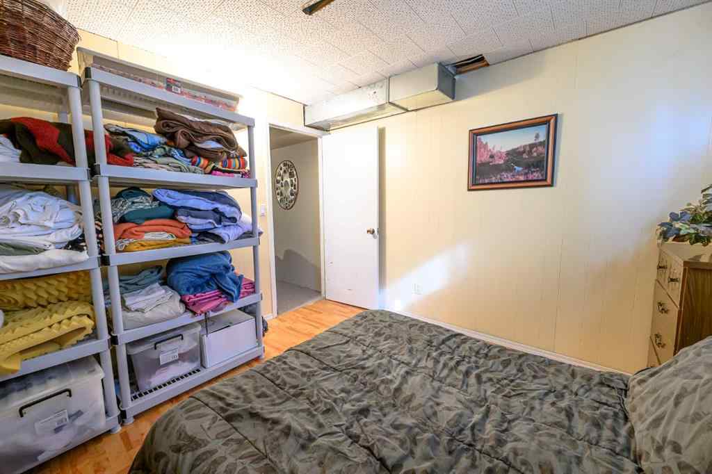 MLS® A2253989 - 10230 112 Avenue  in Avondale Grande Prairie, Residential