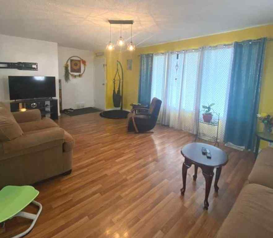MLS® A2253996 - 423 3A Street W in West End Brooks, Residential