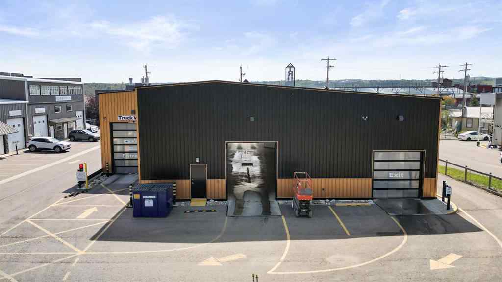 MLS® A2254001 - 26 Griffin Industrial Point  in Industrial Cochrane, Commercial