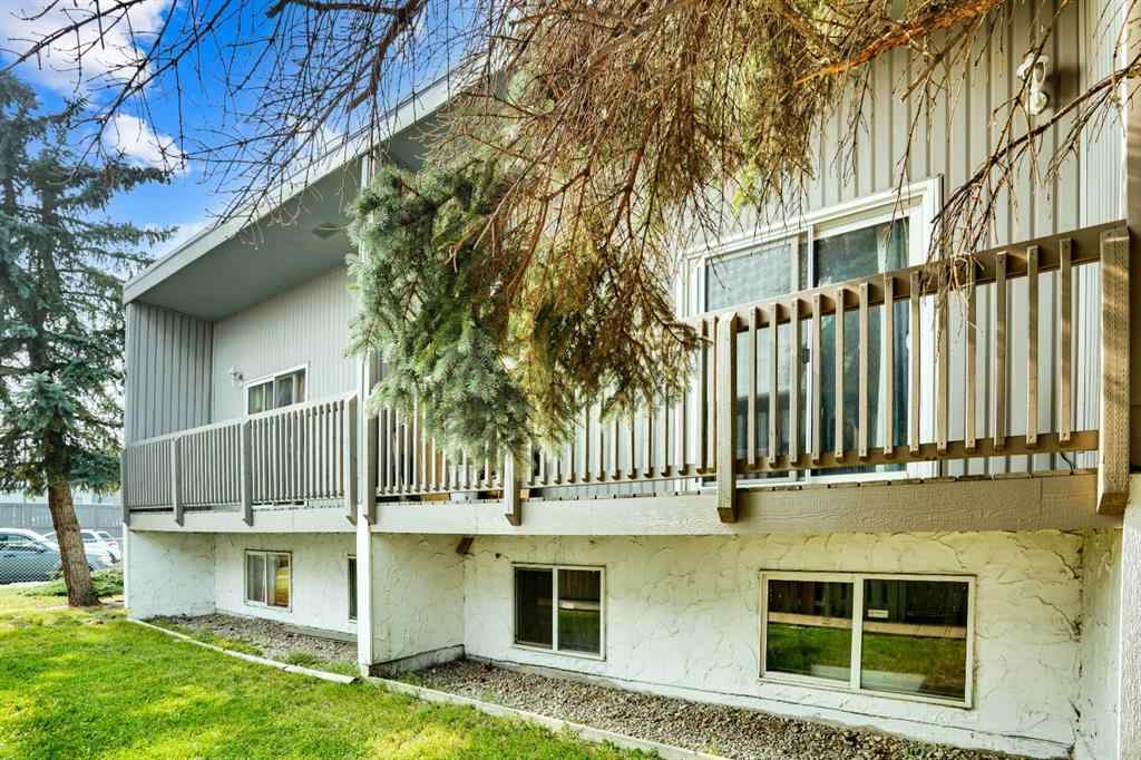 MLS® A2254002 - Unit #2 459 Huntsville Crescent NW in Huntington Hills Calgary, Residential