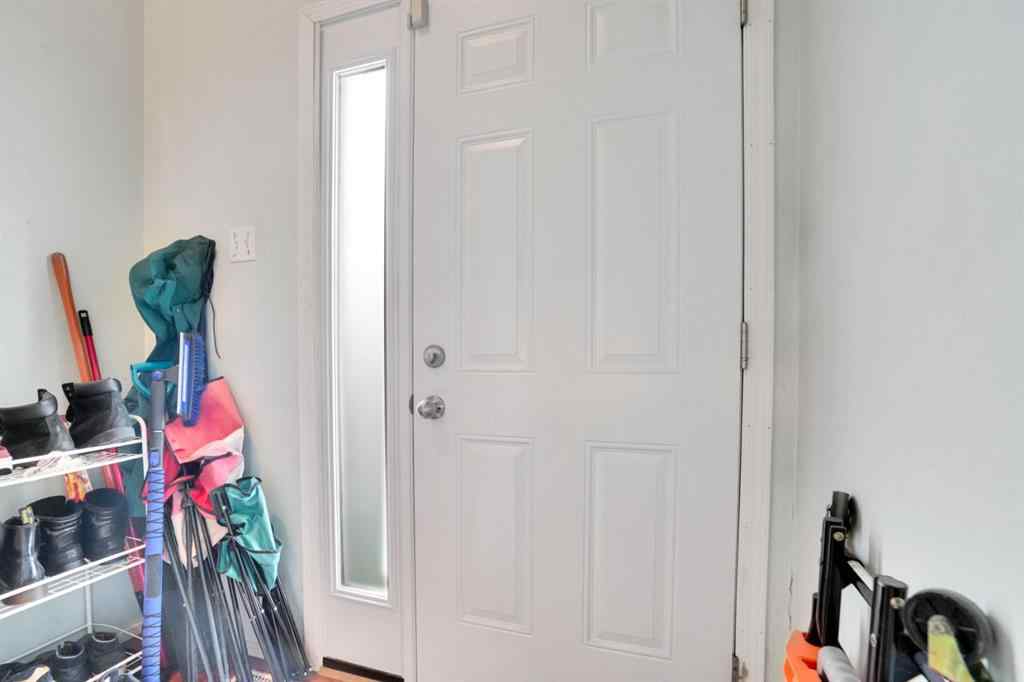 MLS® A2254002 - Unit #2 459 Huntsville Crescent NW in Huntington Hills Calgary, Residential