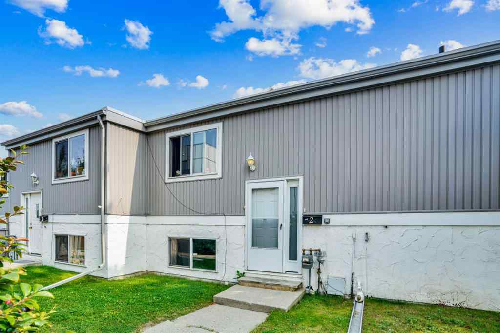 MLS® A2254002 - Unit #2 459 Huntsville Crescent NW in Huntington Hills Calgary, Residential