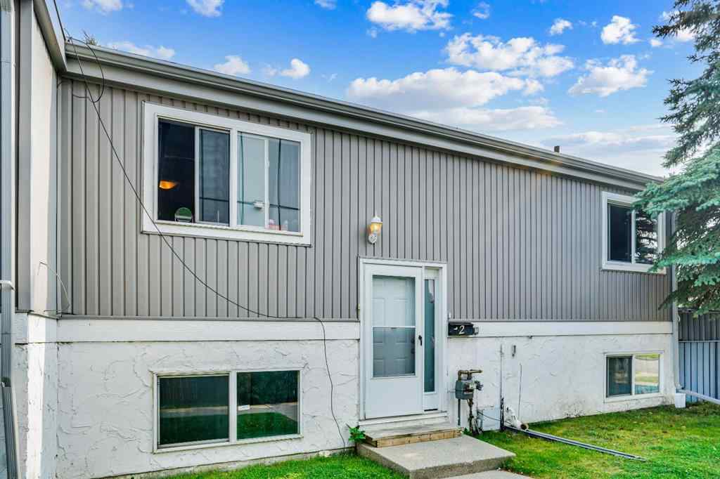 MLS® A2254002 - Unit #2 459 Huntsville Crescent NW in Huntington Hills Calgary, Residential